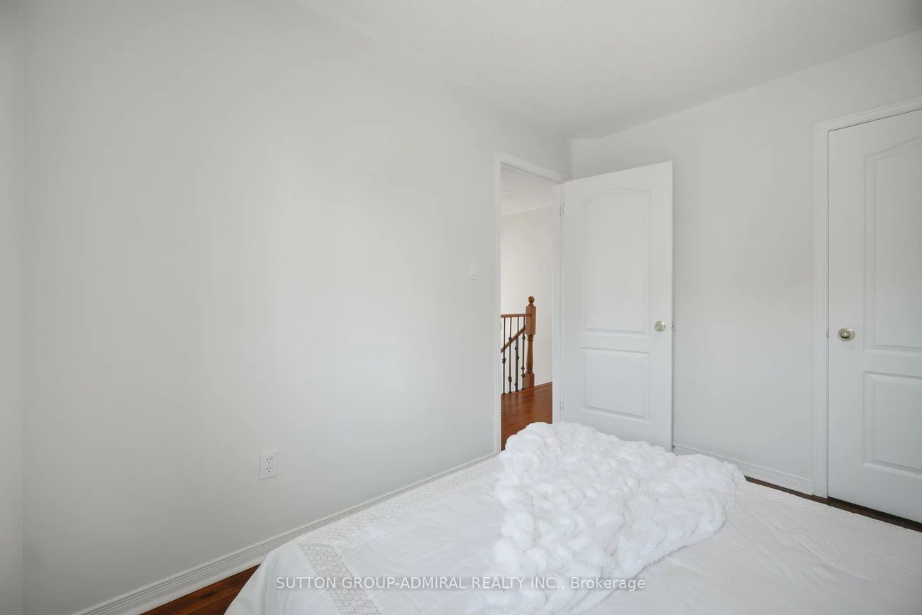 187, Red Maple, Langstaff, Richmond Hill