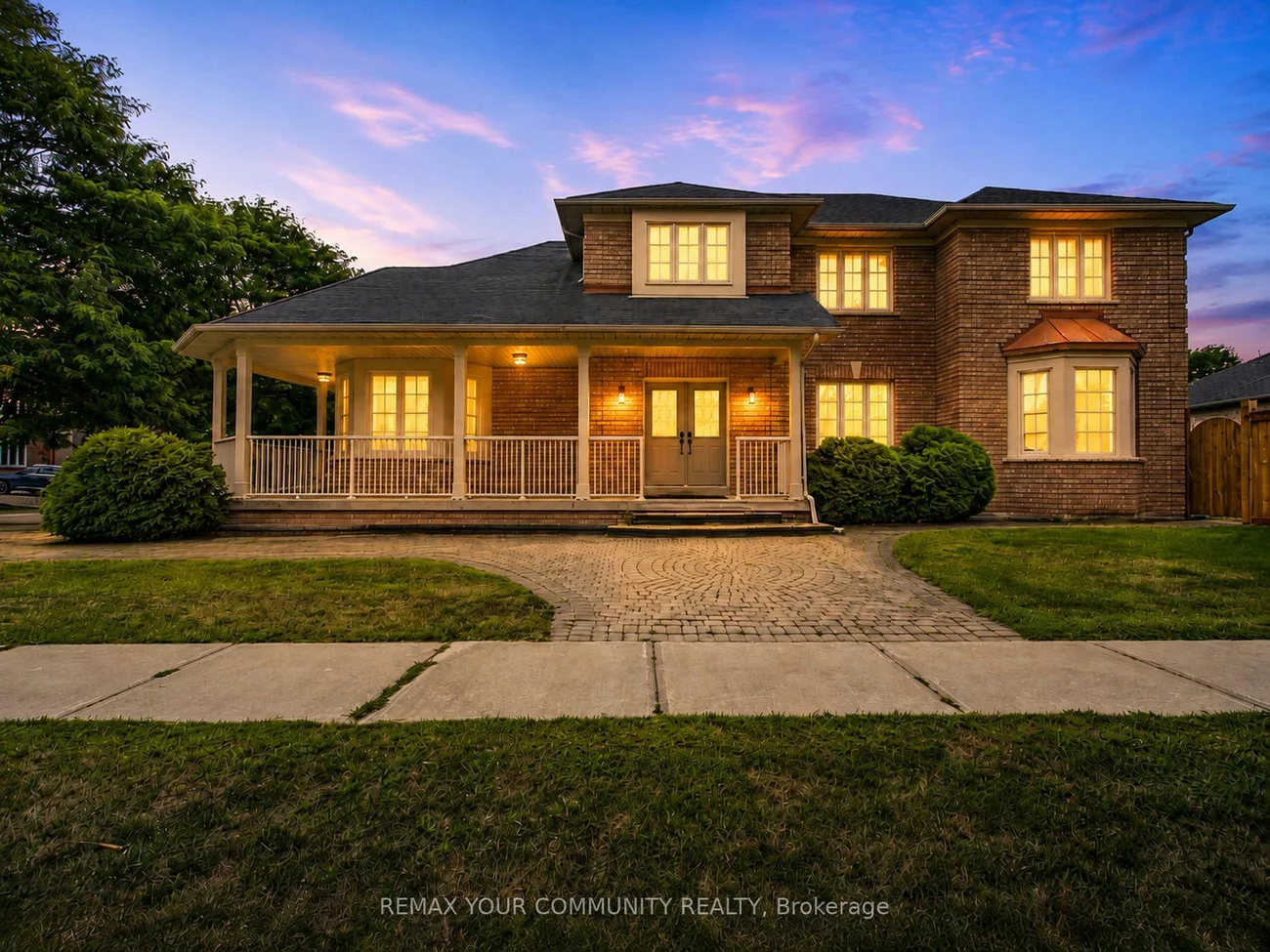 20, Fern, Langstaff, Richmond Hill