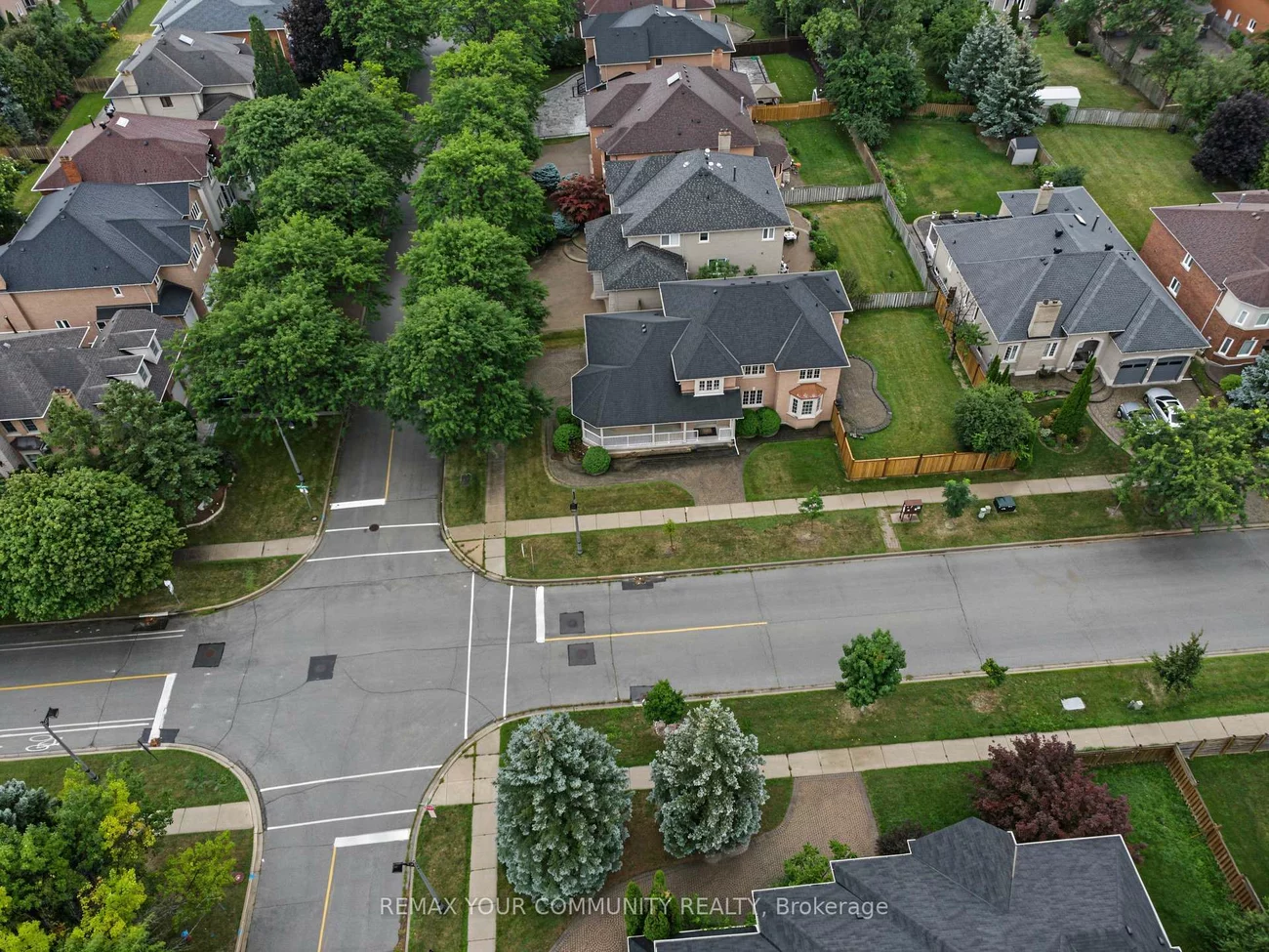 20, Fern, Langstaff, Richmond Hill