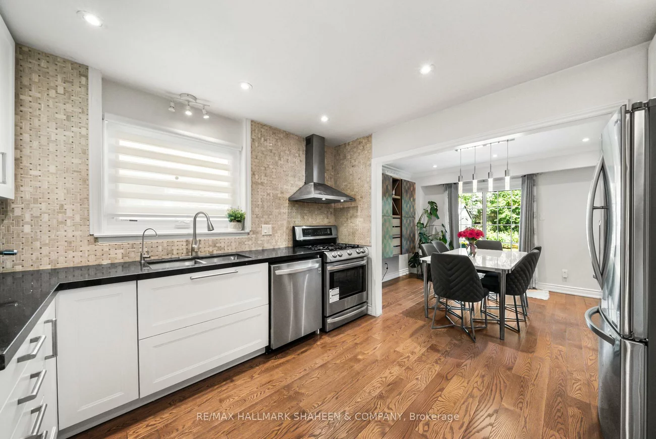184, Castle Rock, North Richvale, Richmond Hill