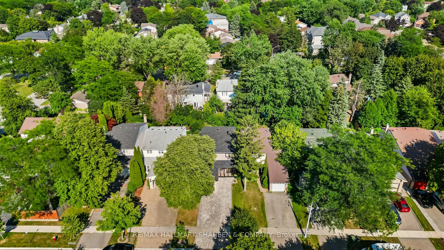 184, Castle Rock, North Richvale, Richmond Hill