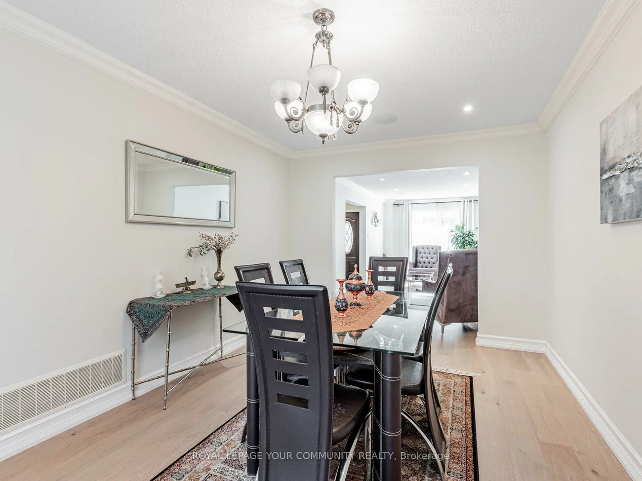 5, Mandel, Devonsleigh, Richmond Hill