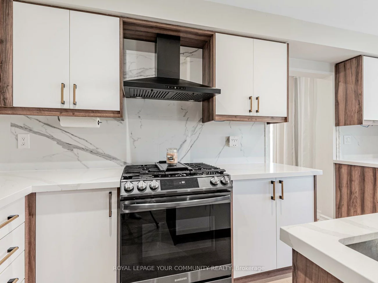 5, Mandel, Devonsleigh, Richmond Hill