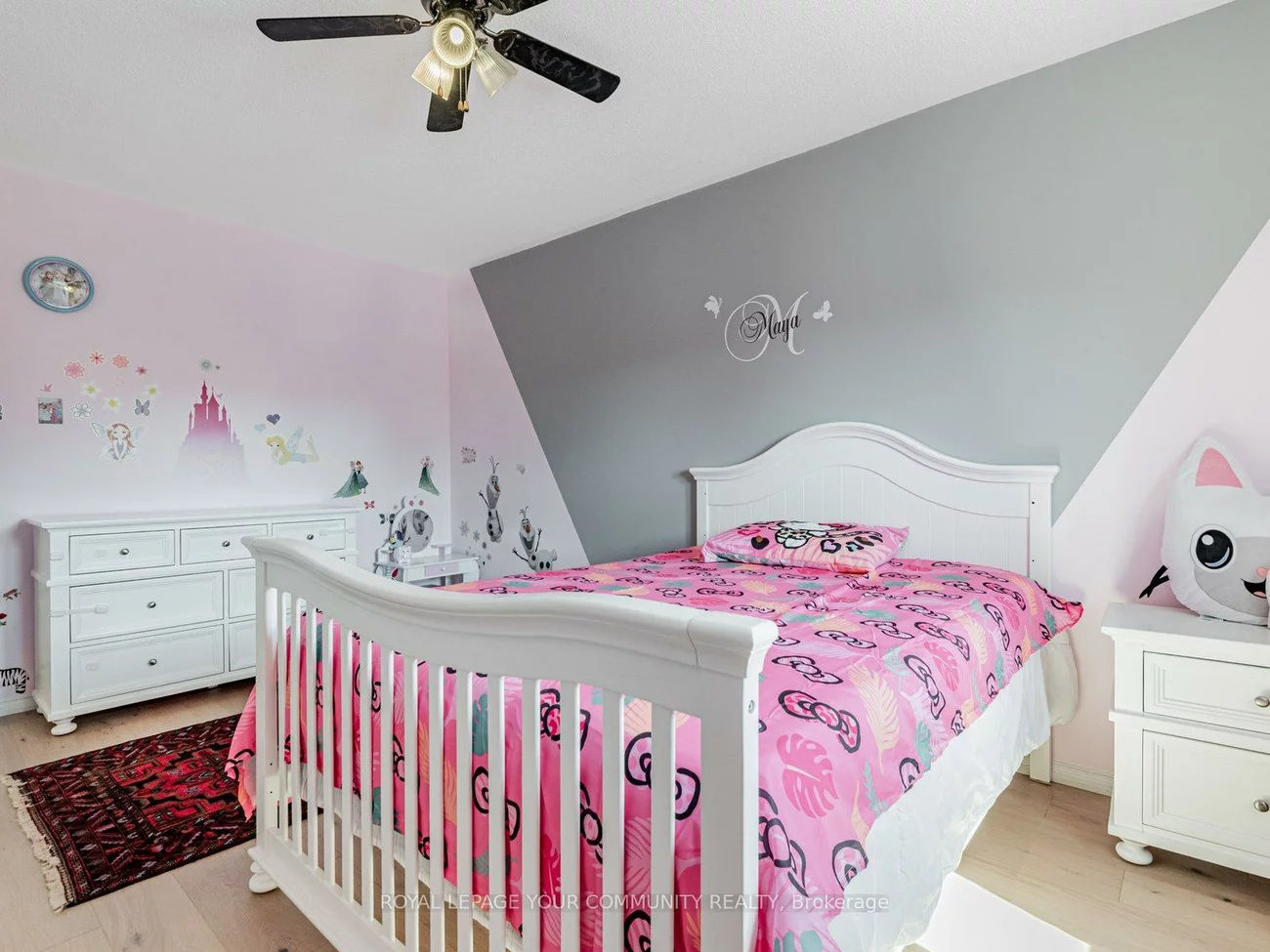 5, Mandel, Devonsleigh, Richmond Hill