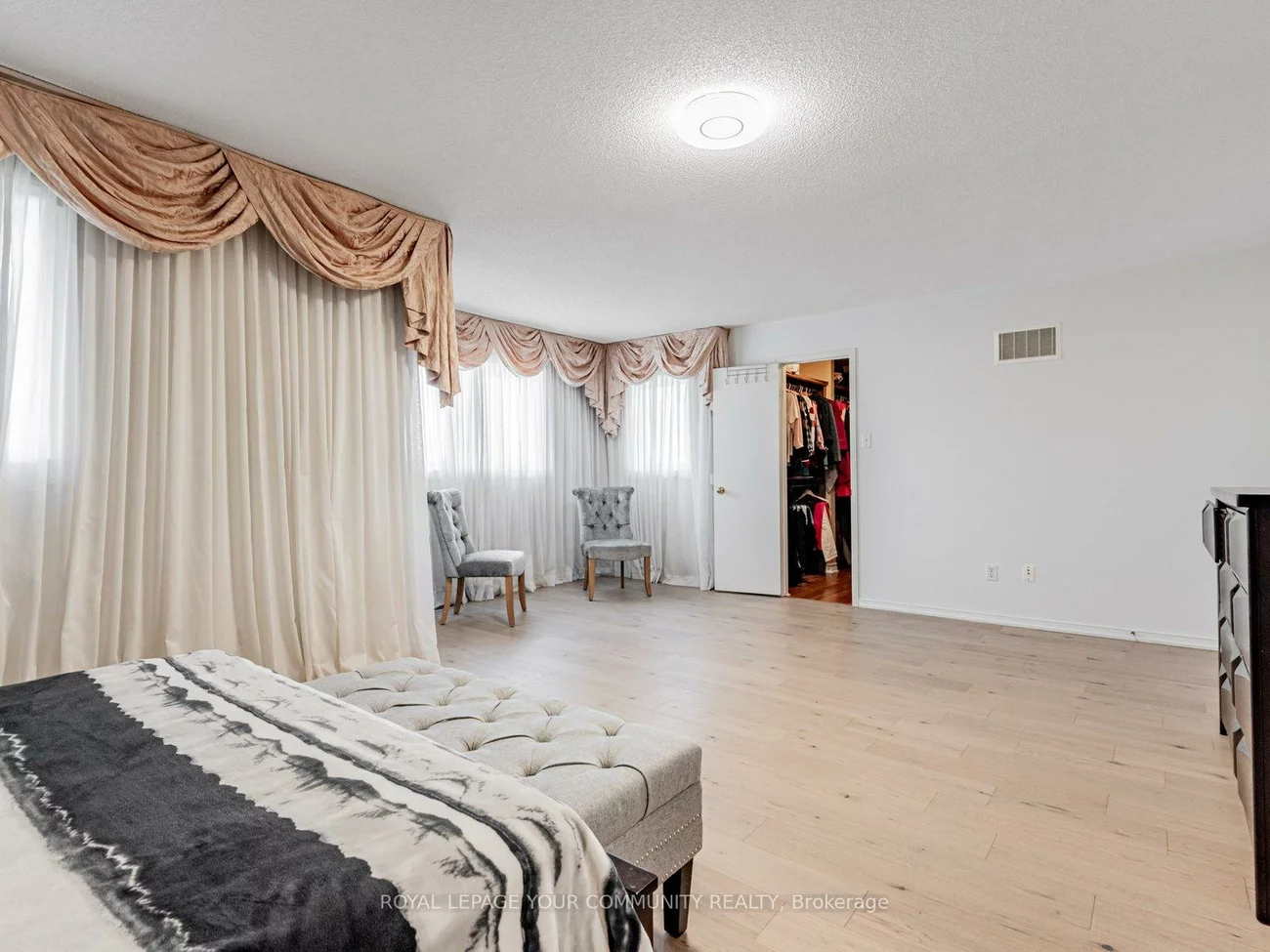 5, Mandel, Devonsleigh, Richmond Hill
