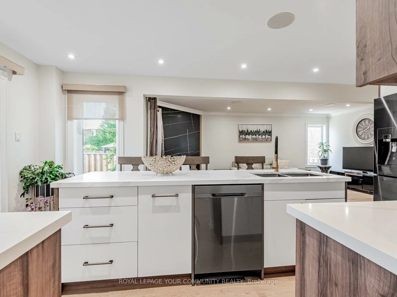 5, Mandel, Devonsleigh, Richmond Hill