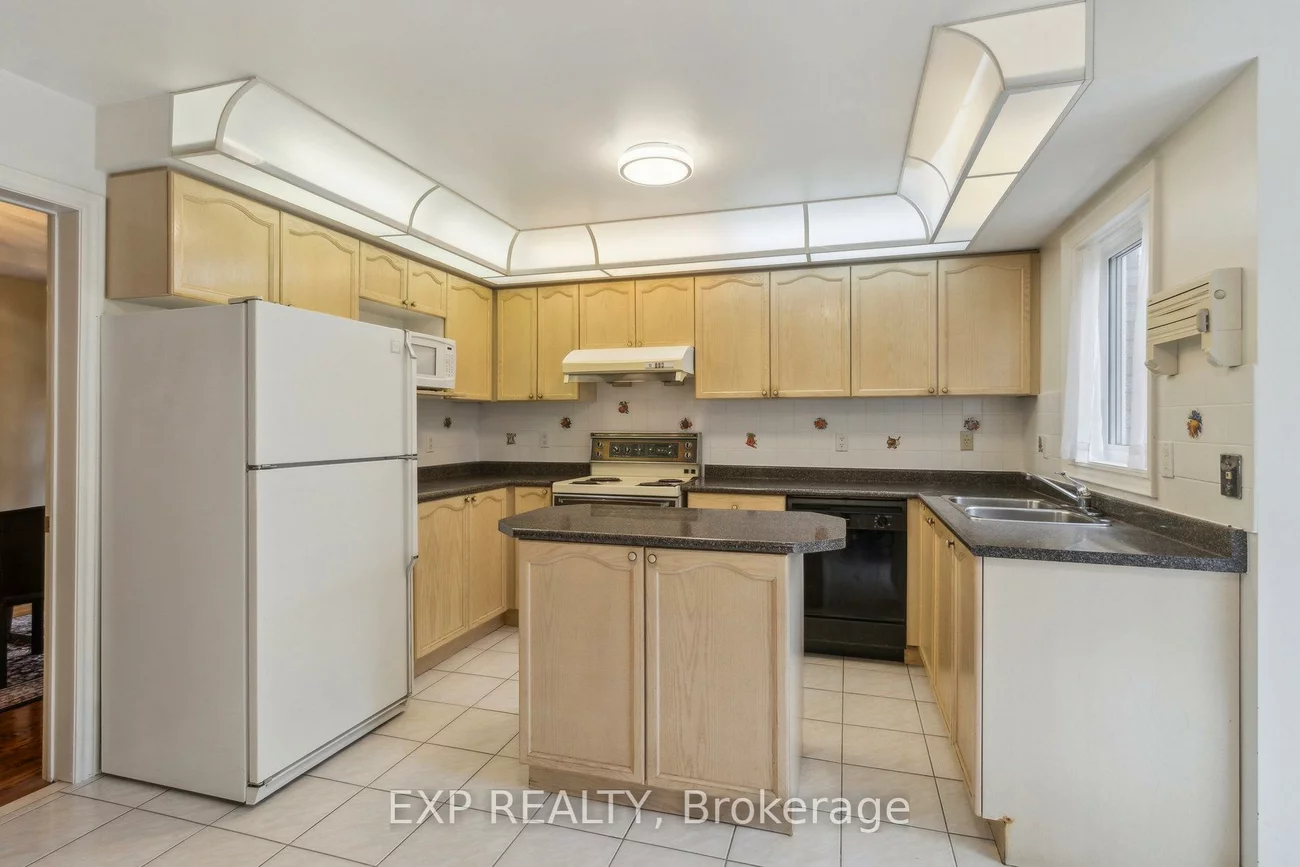 21, Cantex, Devonsleigh, Richmond Hill