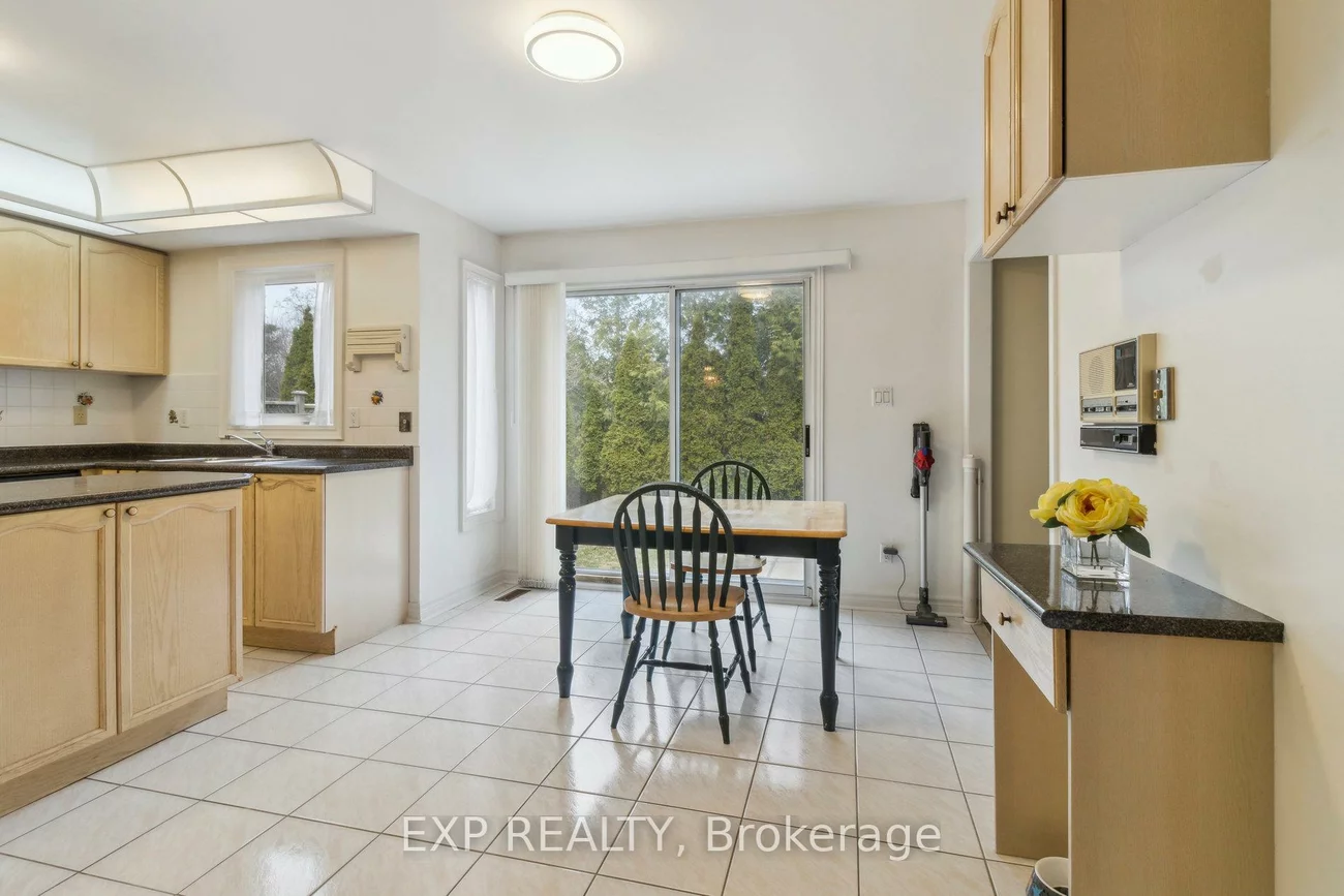 21, Cantex, Devonsleigh, Richmond Hill
