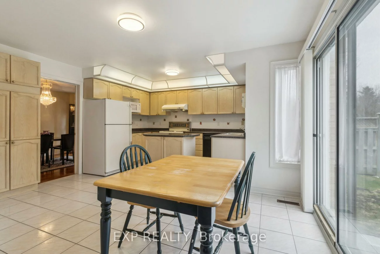 21, Cantex, Devonsleigh, Richmond Hill
