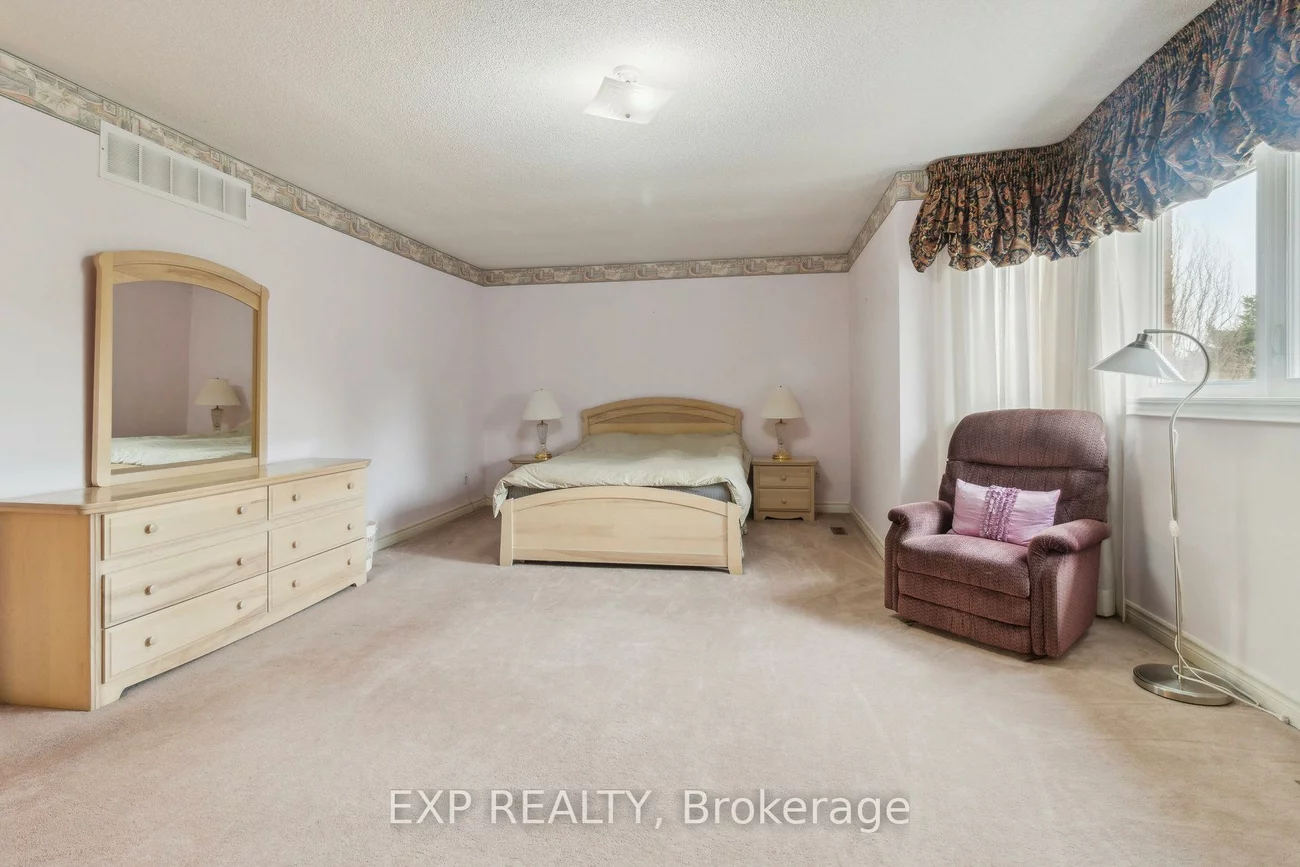 21, Cantex, Devonsleigh, Richmond Hill