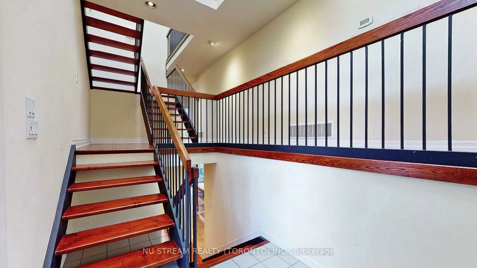 15, Bond, Oak Ridges, Richmond Hill