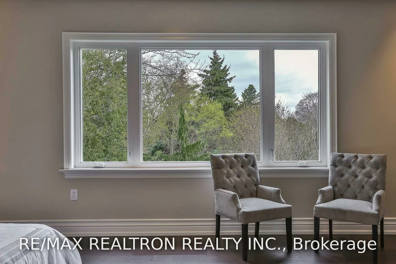 212, Sussex, Harding, Richmond Hill