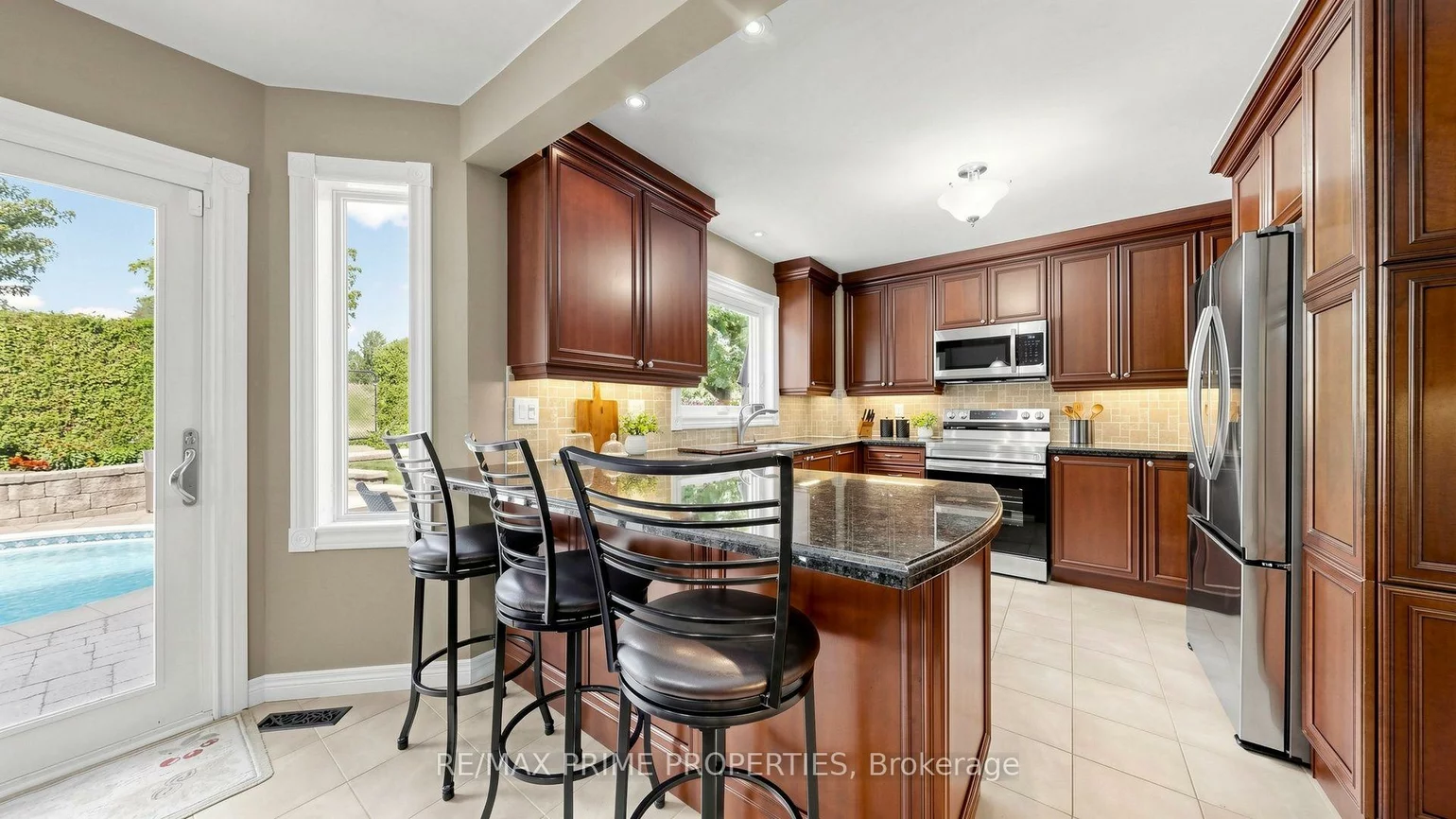 15, Marsh, North Richvale, Richmond Hill