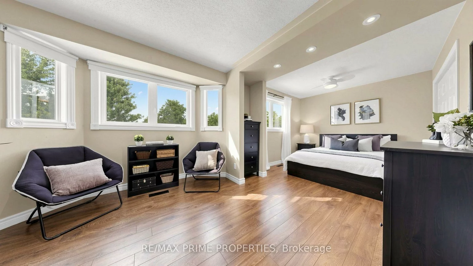 15, Marsh, North Richvale, Richmond Hill