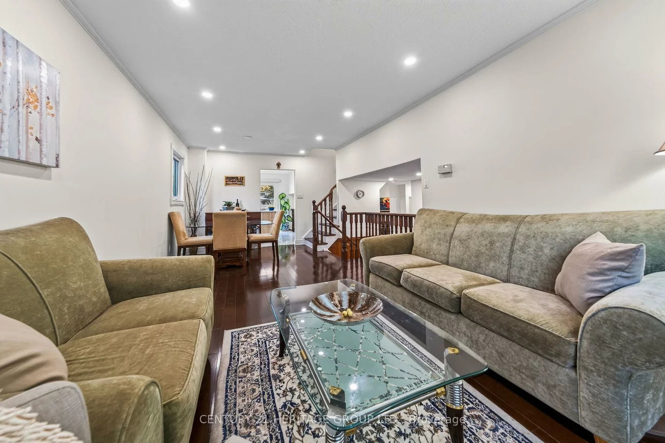 38, Kitsilano, North Richvale, Richmond Hill