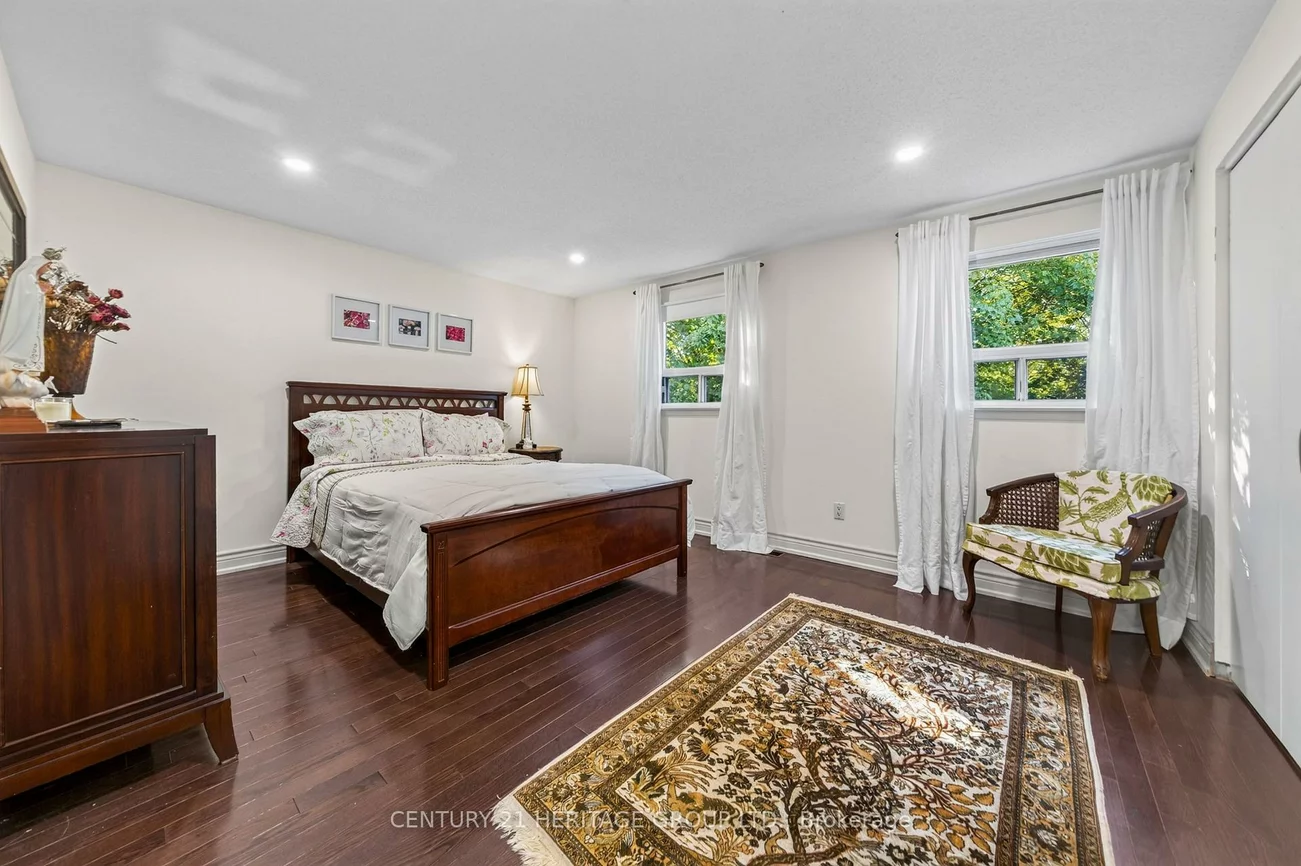 38, Kitsilano, North Richvale, Richmond Hill