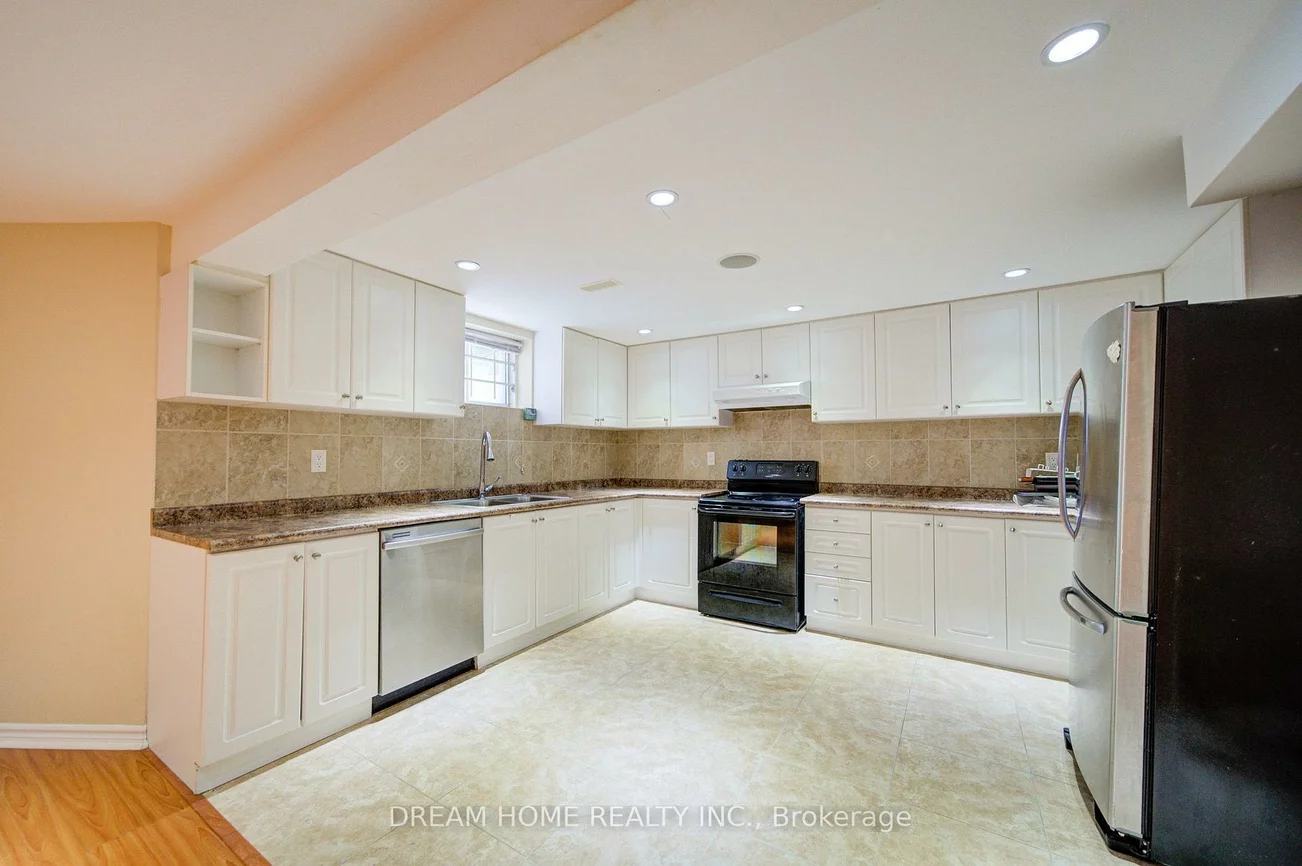 5, Silk, Langstaff, Richmond Hill