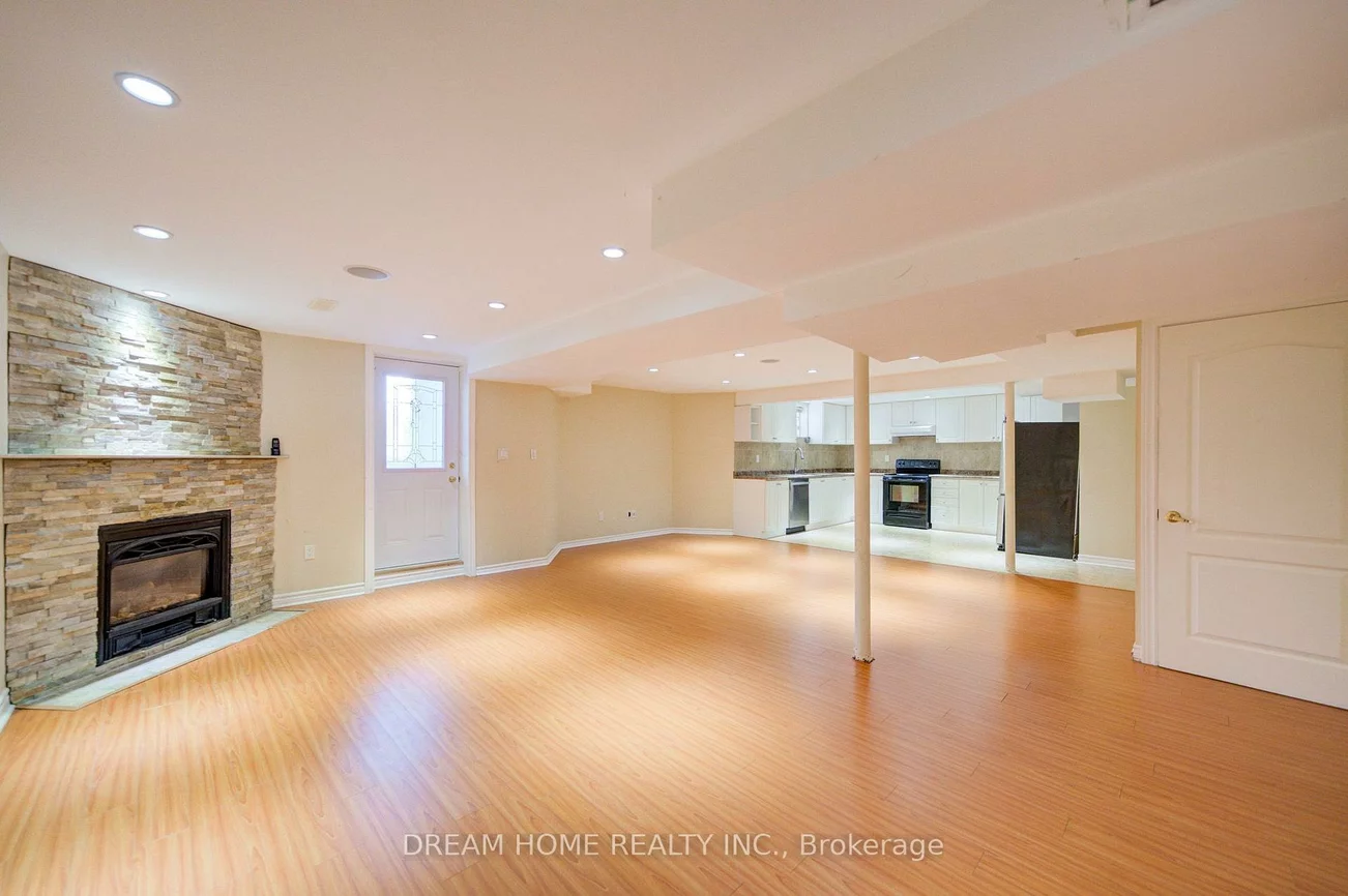 5, Silk, Langstaff, Richmond Hill