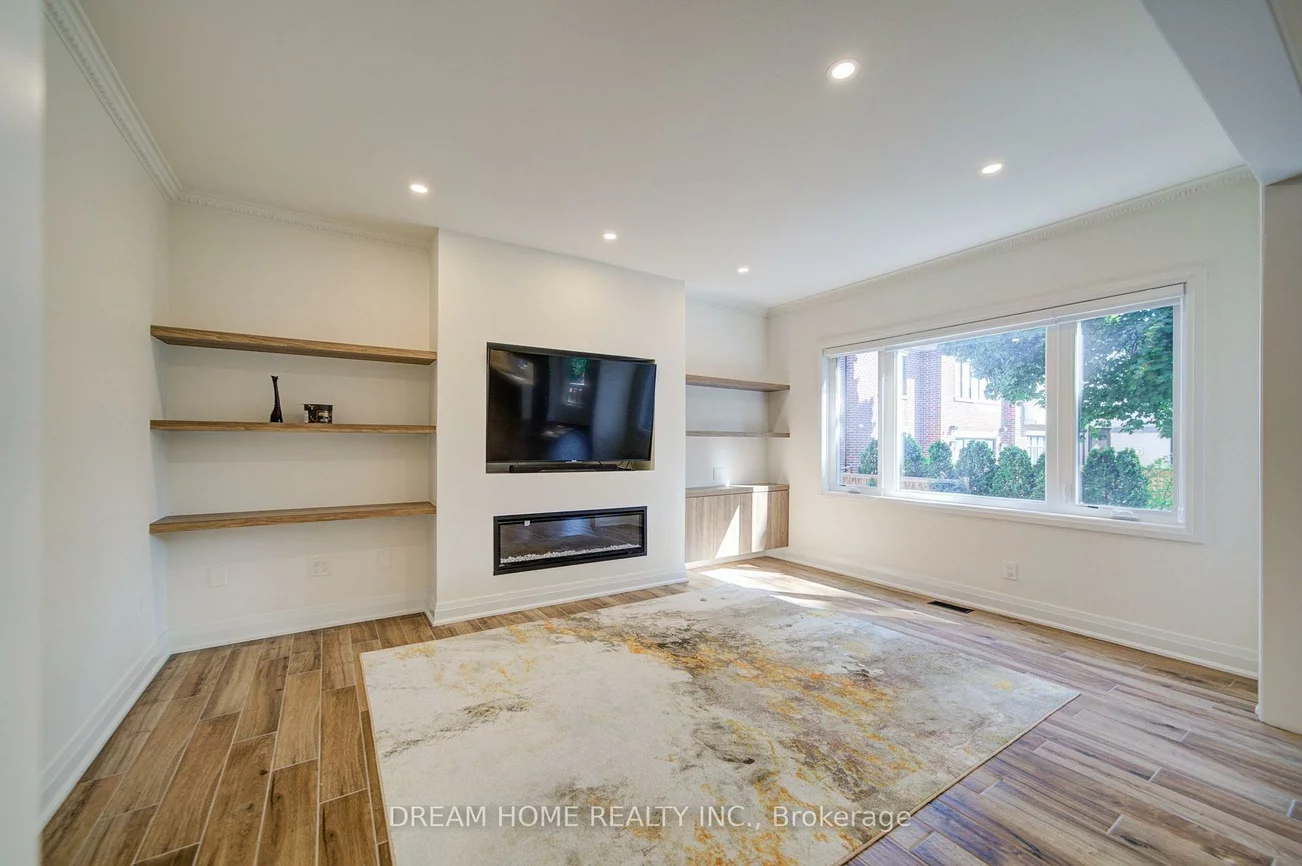 5, Silk, Langstaff, Richmond Hill