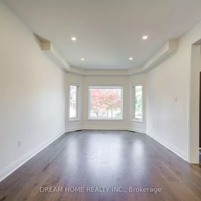 5, Silk, Langstaff, Richmond Hill