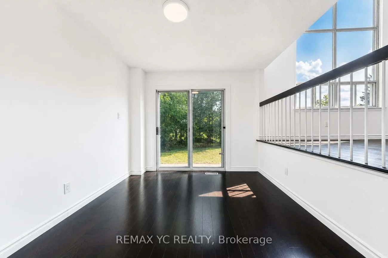 35, Kitsilano, North Richvale, Richmond Hill
