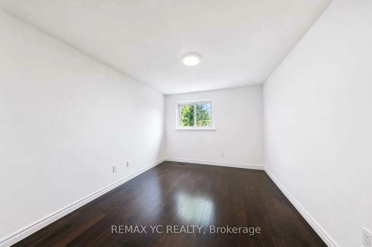 35, Kitsilano, North Richvale, Richmond Hill