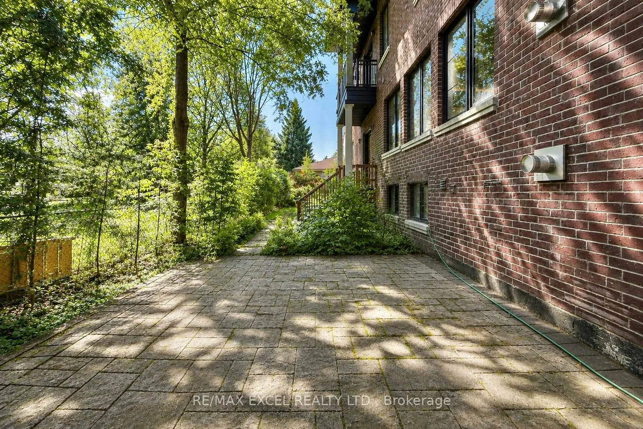 19, Blyth, Oak Ridges, Richmond Hill