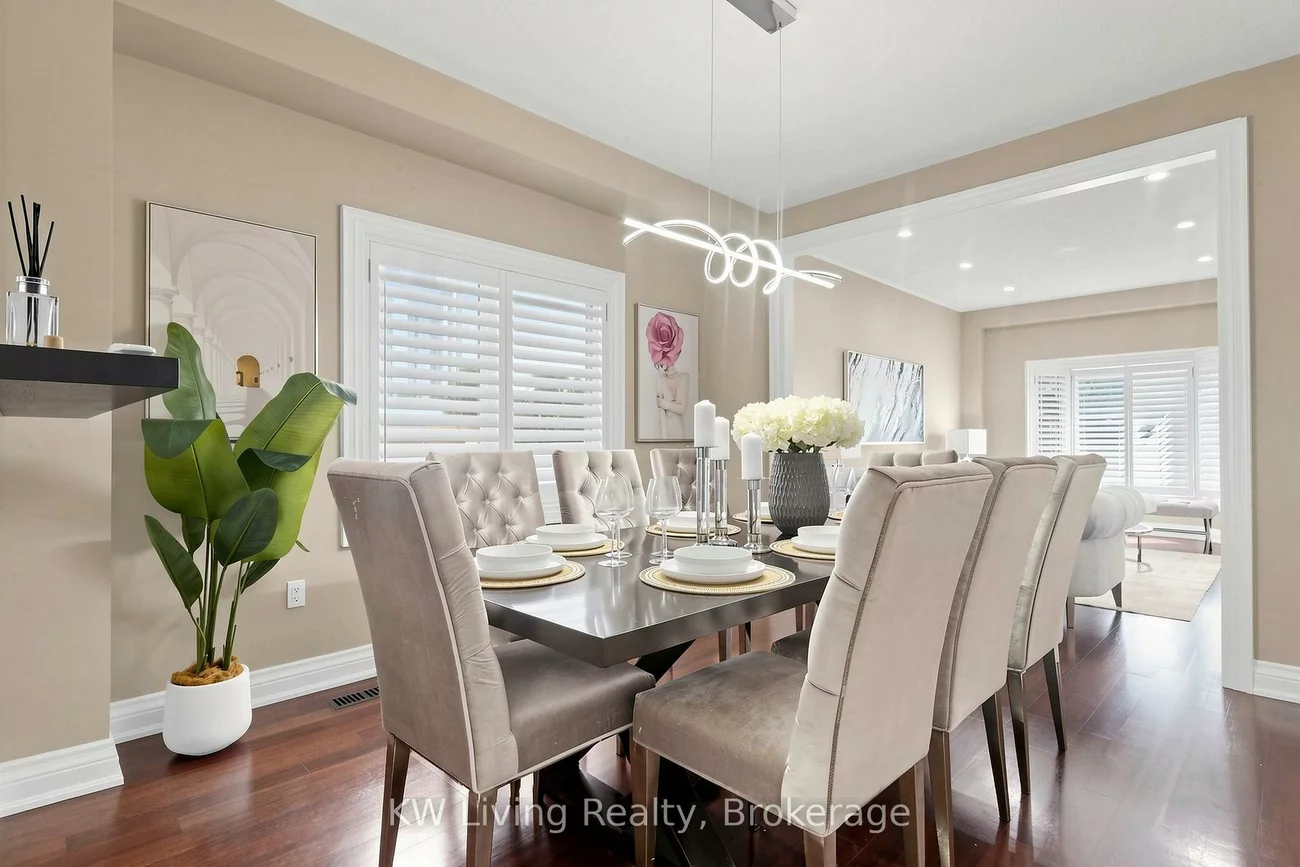 46, Clarendon, Bayview Hill, Richmond Hill