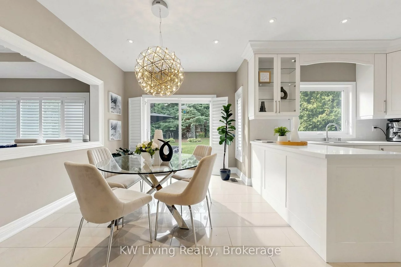 46, Clarendon, Bayview Hill, Richmond Hill