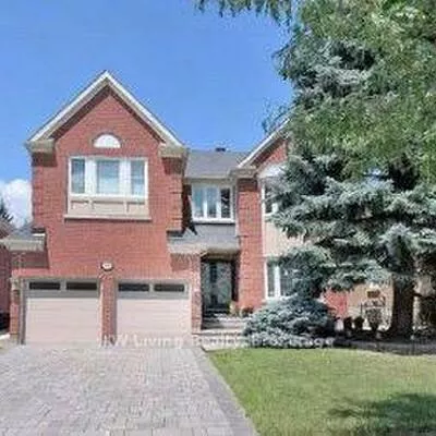 46, Clarendon, Bayview Hill, Richmond Hill