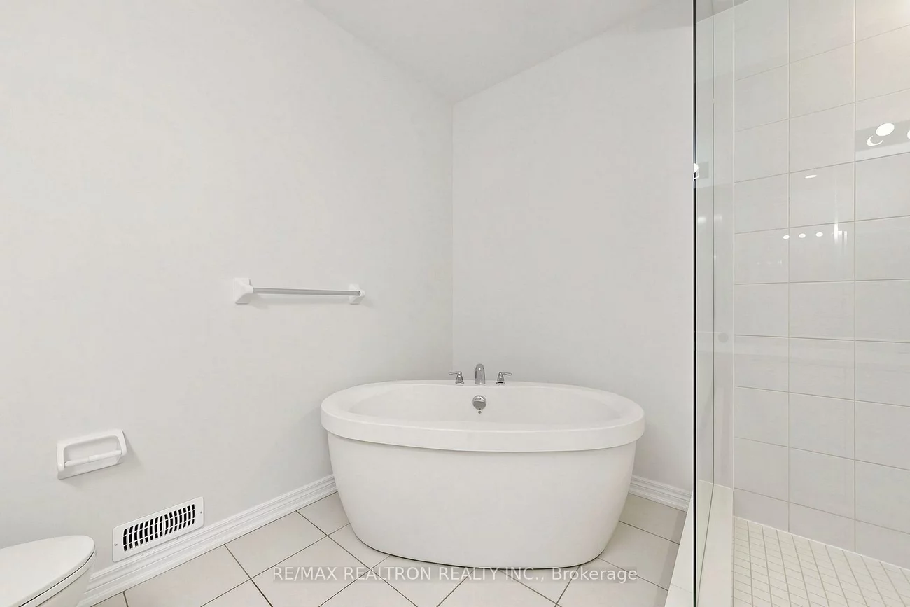 8, Hewison, Rural Richmond Hill, Richmond Hill