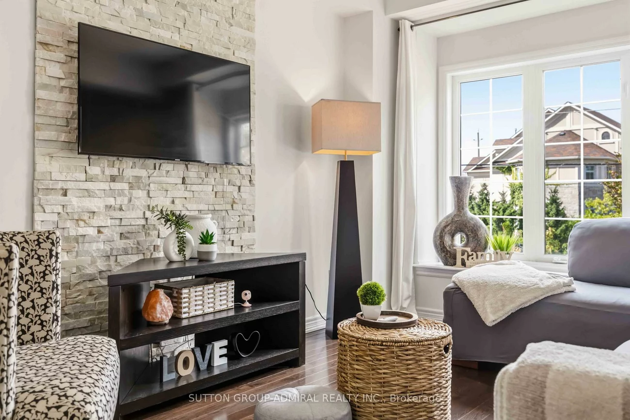 71, Puccini, Oak Ridges, Richmond Hill