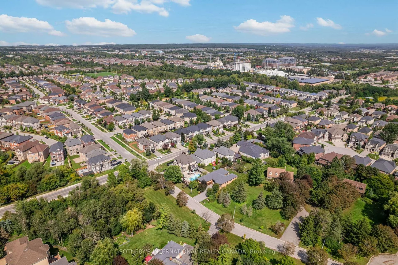 83, Burndean, Westbrook, Richmond Hill