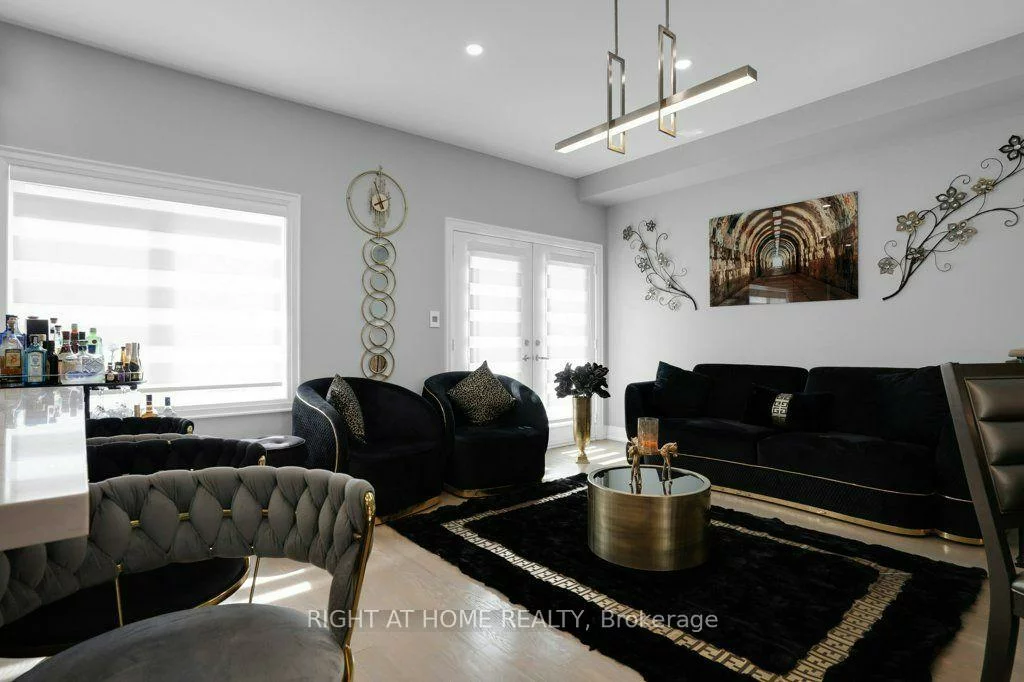 6, Plowman, Rouge Woods, Richmond Hill