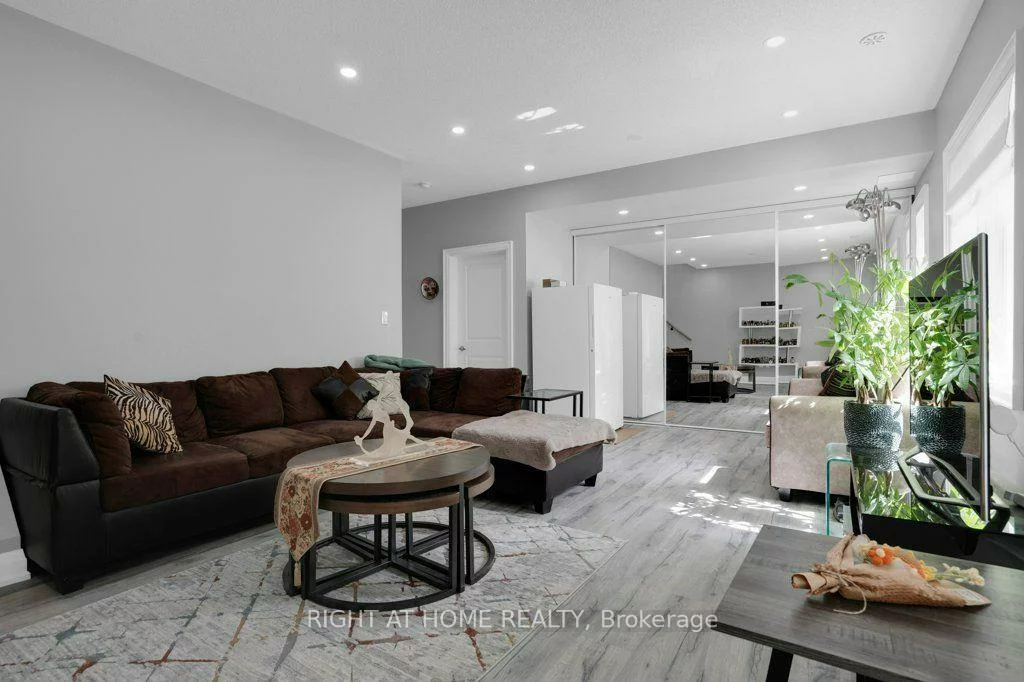 6, Plowman, Rouge Woods, Richmond Hill