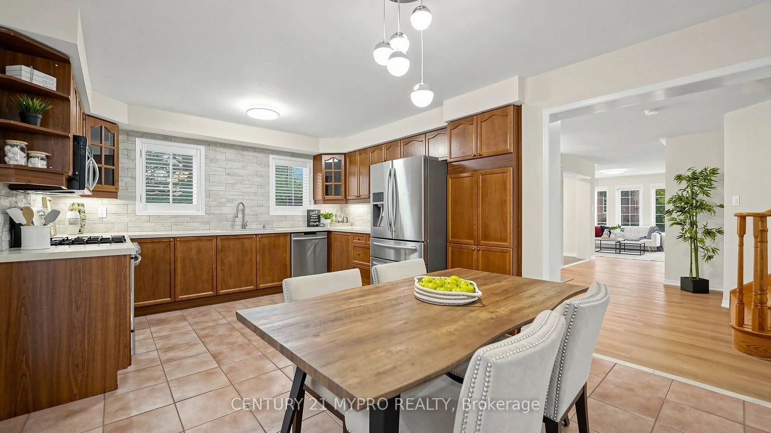 50, Greenbank, Jefferson, Richmond Hill