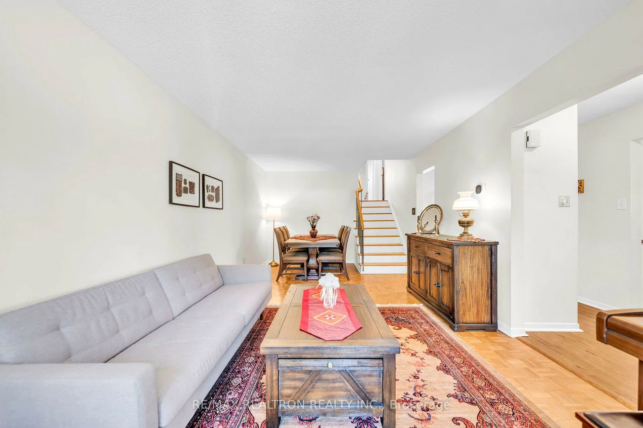 199, Weldrick, North Richvale, Richmond Hill