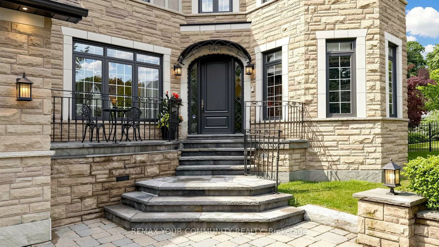 25, Guinevere, Mill Pond, Richmond Hill