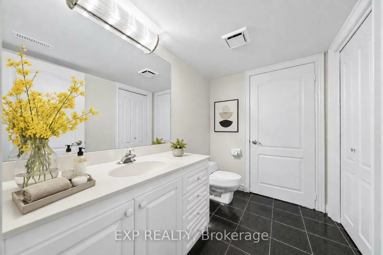 19, Springbrook, Langstaff, Richmond Hill