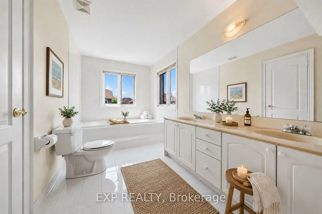 19, Springbrook, Langstaff, Richmond Hill