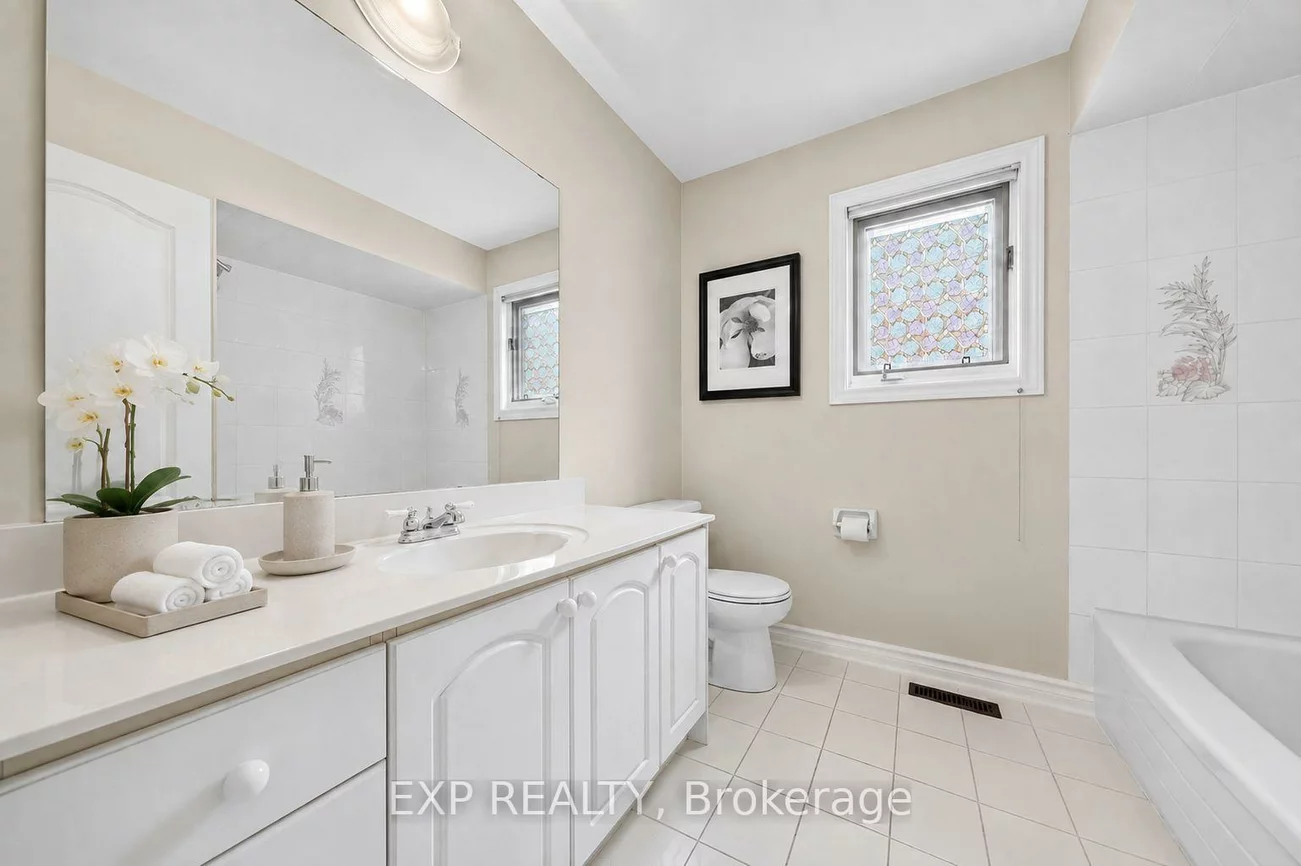 19, Springbrook, Langstaff, Richmond Hill