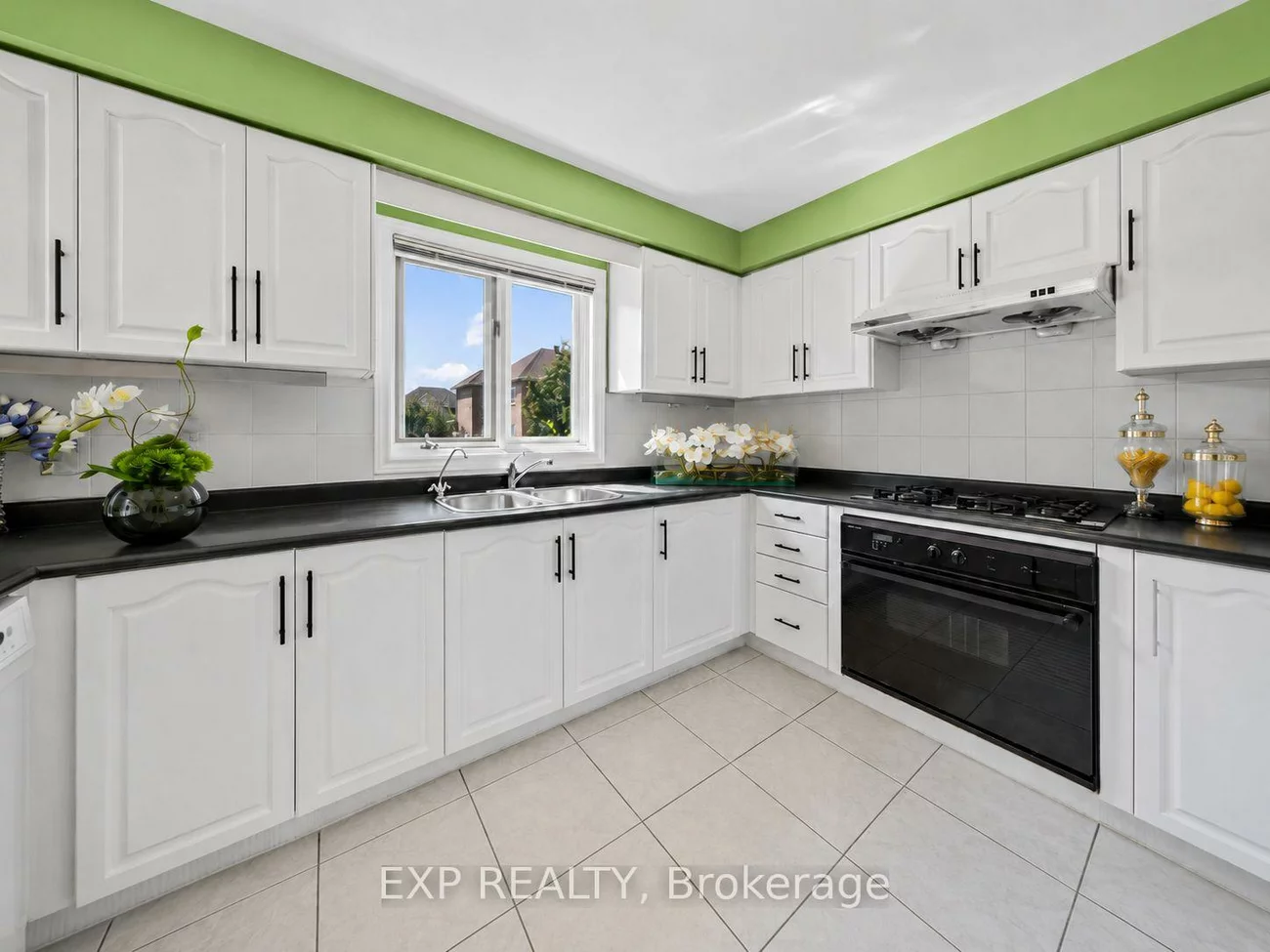 19, Springbrook, Langstaff, Richmond Hill