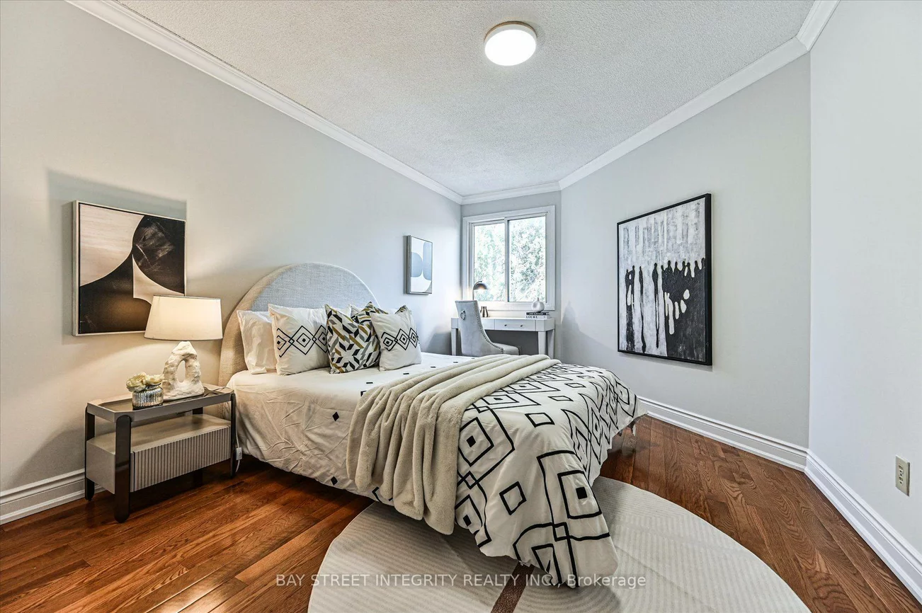 27, Samantha, Doncrest, Richmond Hill