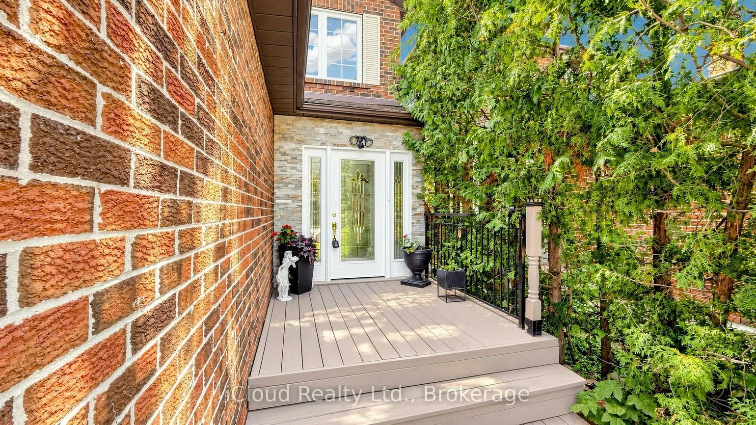 39, Coventry, Crosby, Richmond Hill