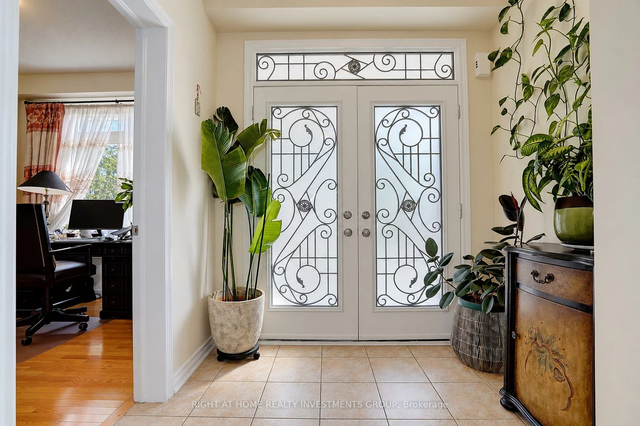 14, Shiner, Oak Ridges, Richmond Hill