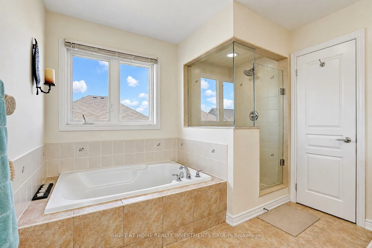 14, Shiner, Oak Ridges, Richmond Hill