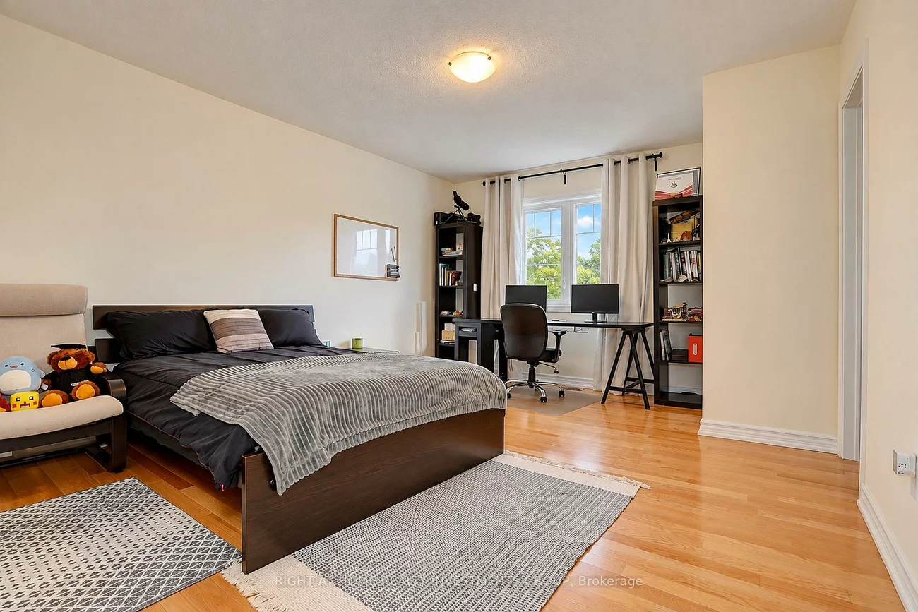 14, Shiner, Oak Ridges, Richmond Hill