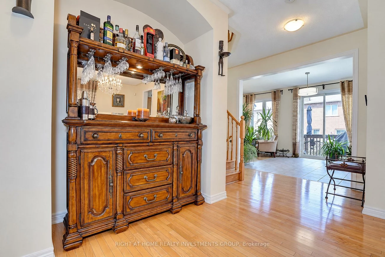 14, Shiner, Oak Ridges, Richmond Hill