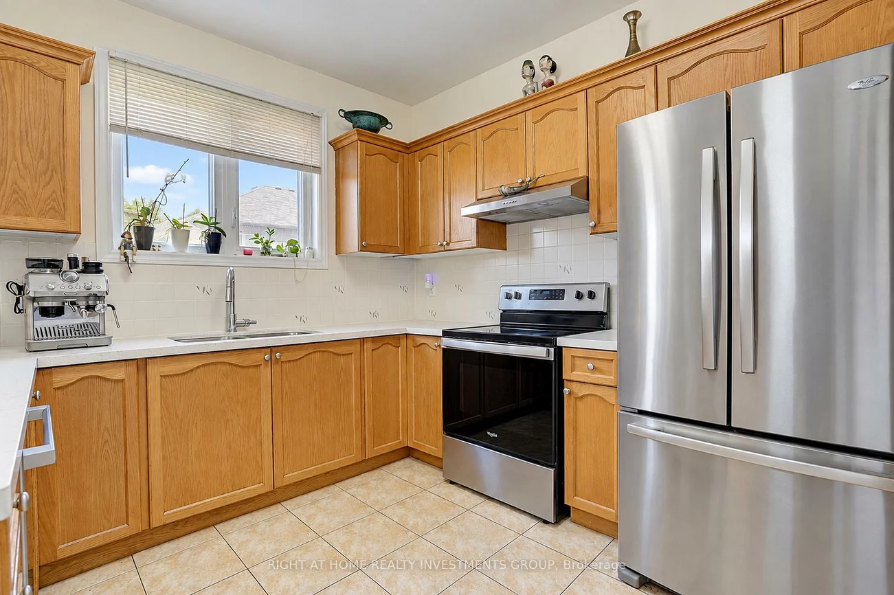 14, Shiner, Oak Ridges, Richmond Hill