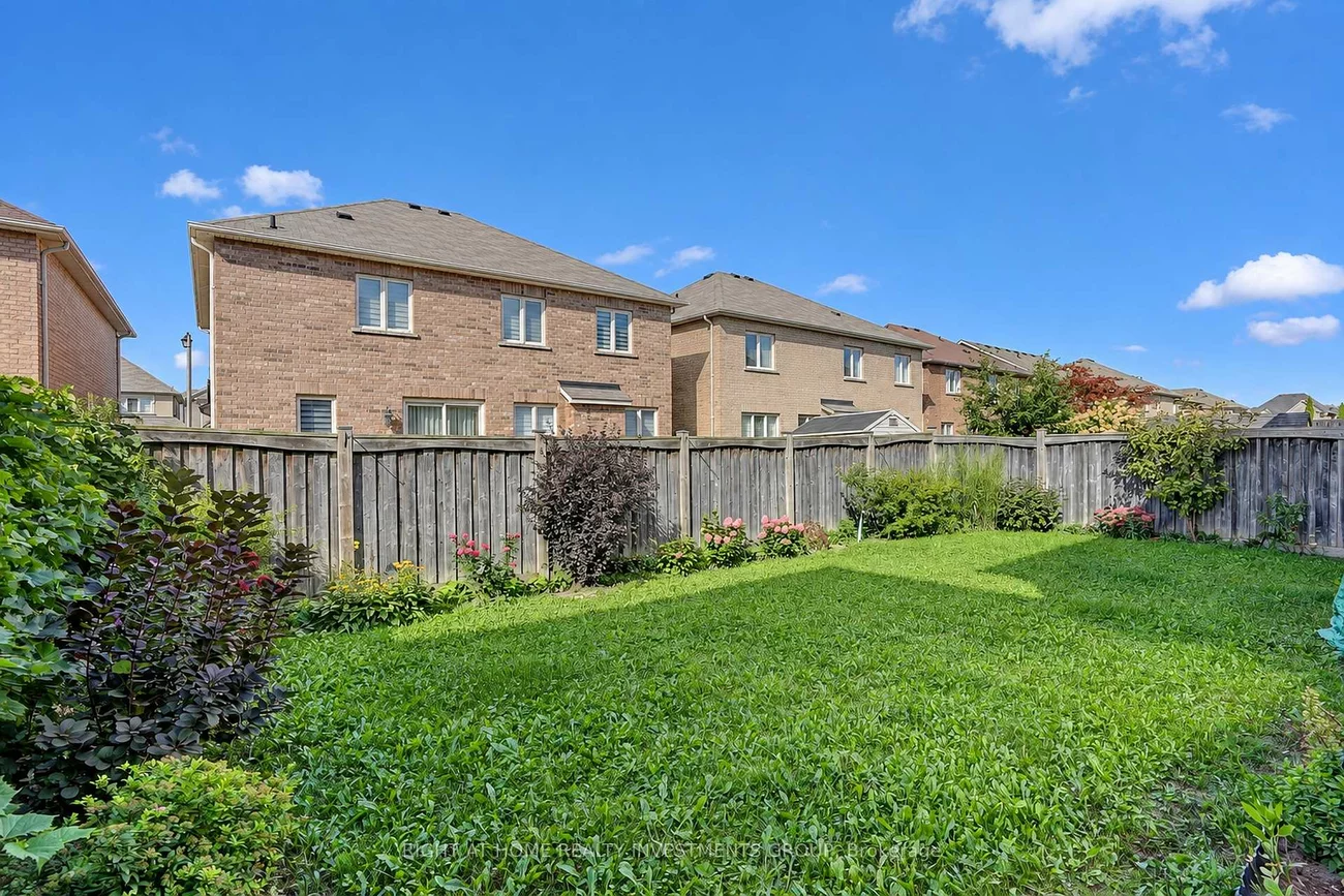 14, Shiner, Oak Ridges, Richmond Hill